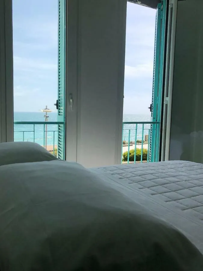Guest house Camera Carolina Deiva Marina Italy